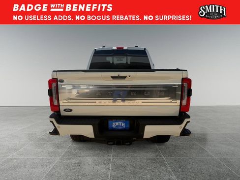 Used 2024 Ford F250 Platinum w/ Tremor Off-Road Package AWD/4WD image 8