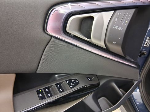 New 2026 BMW X3 xDrive30 w/ Convenience Package image 12