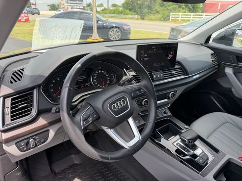Used 2022 Audi Q5 2.0T Premium AWD/4WD image 11