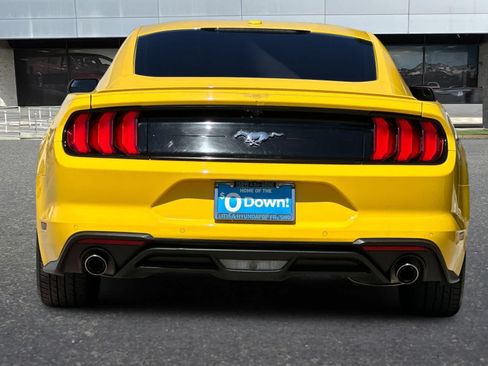 Used 2018 Ford Mustang Premium w/ Equipment Group 201A RWD image 8