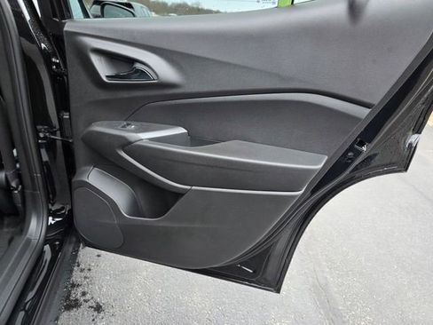 New 2026 Chevrolet Trax LT w/ LT Convenience Package image 14