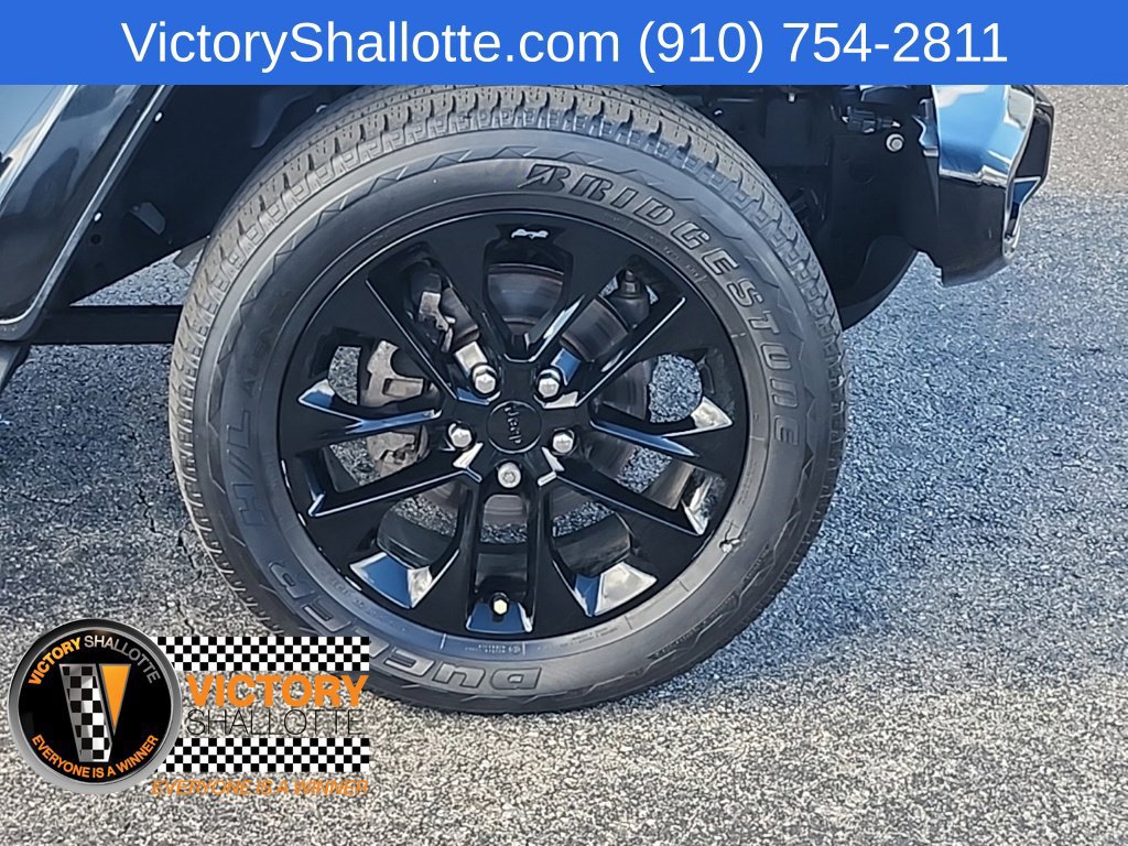 Certified 2022 Jeep Gladiator Overland AWD/4WD image 35