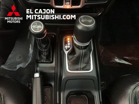 Used 2021 Jeep Wrangler Unlimited Sahara w/ Cold Weather Group image 19