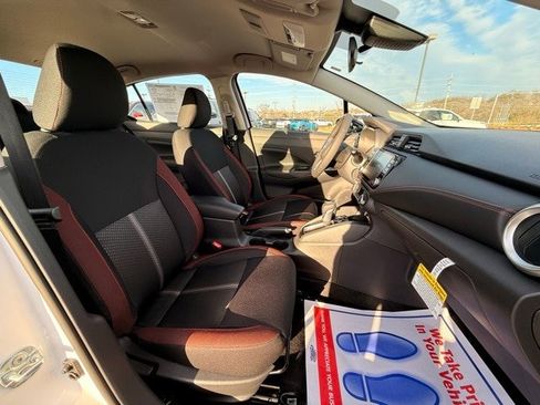 New 2025 Nissan Versa SR w/ Trunk Package image 16