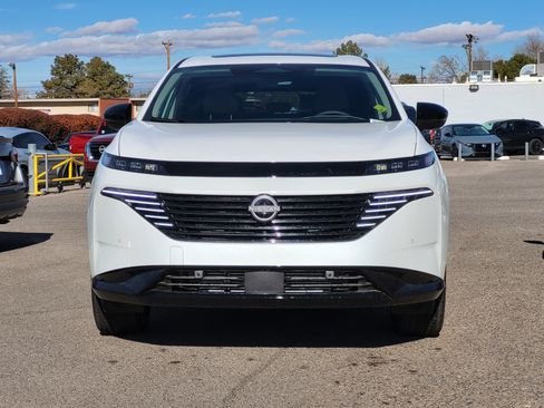 New 2026 Nissan Murano Platinum image 2