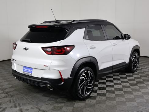 Used 2025 Chevrolet TrailBlazer RS w/ Convenience Package image 6