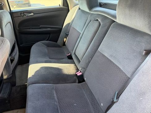 Used 2012 Chevrolet Impala LT w/ LT Sunroof Package image 11