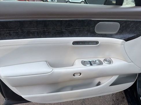 Used 2024 Genesis G90 3.5T image 18