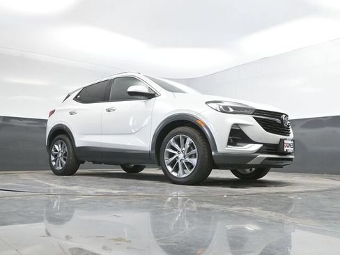Used 2023 Buick Encore GX Essence w/ Experience Buick Package FWD image 46