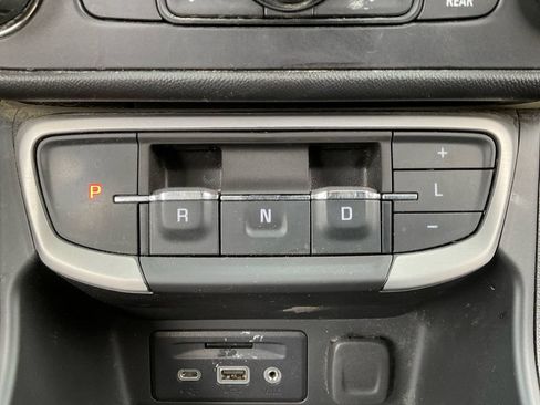 Used 2023 GMC Terrain SLE w/ Driver Convenience Package AWD/4WD image 34
