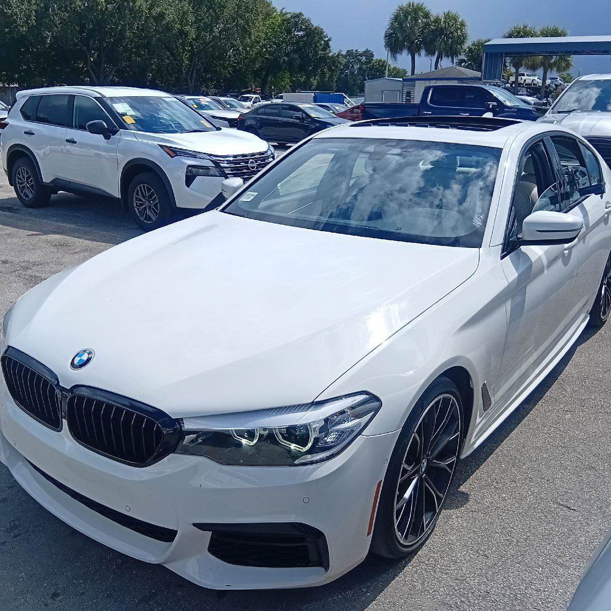 Used 2020 BMW 540i w/ M Sport Package RWD image 1