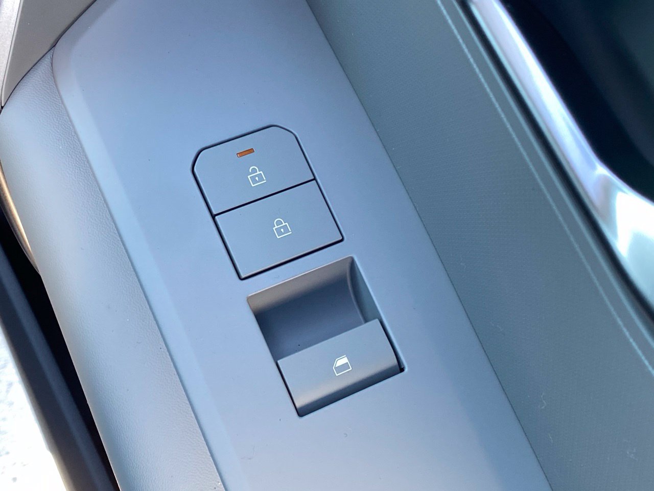 New 2027 Kia Seltos S FWD image 25