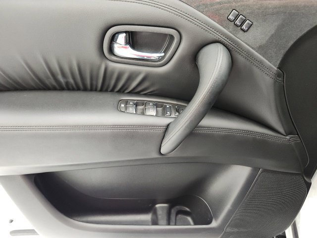 Used 2024 Nissan Armada SL w/ Midnight Edition Package RWD image 27