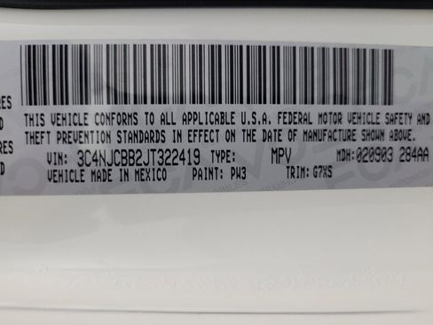 Used 2018 Jeep Compass Latitude image 33