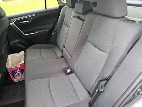 Used 2023 Toyota RAV4 XLE w/ Convenience Package AWD/4WD image 9