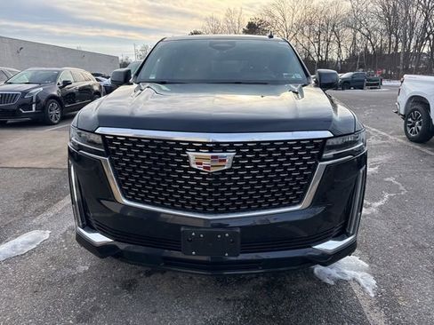 Certified 2022 Cadillac Escalade Premium Luxury image 2