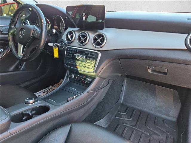 Used 2015 Mercedes-Benz GLA 250 4MATIC image 22