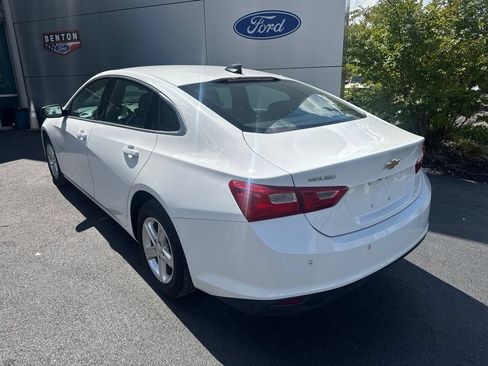 Used 2024 Chevrolet Malibu LS w/ Driver Confidence Package FWD image 4