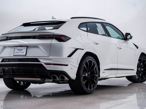 Used 2024 Lamborghini Urus S image 9