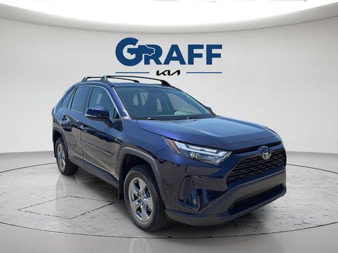 Used 2025 Toyota RAV4 XLE w/ Convenience Package AWD/4WD image 11