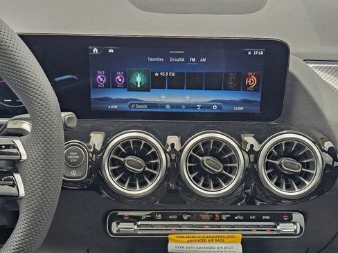 New 2026 Mercedes-Benz GLA 35 AMG 4MATIC image 30