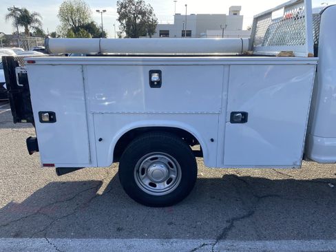 Used 2018 Ford F250 XL image 8