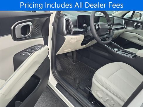 New 2026 Kia Sorento EX w/ EX Premium Package FWD image 9