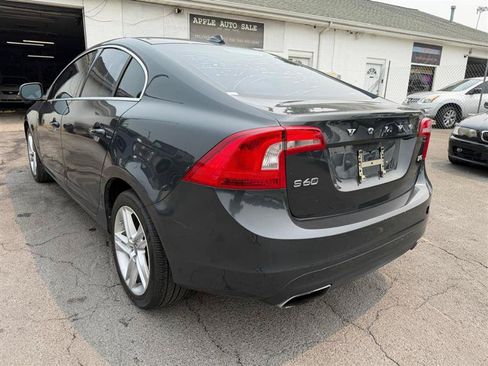 Used 2014 Volvo S60 T5 FWD image 4