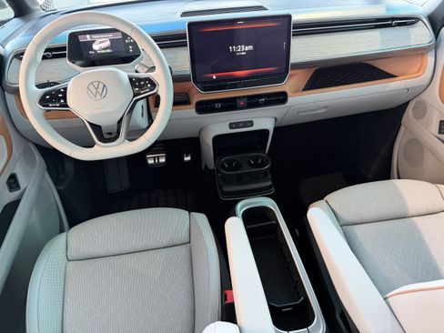 New 2025 Volkswagen ID. Buzz 1st Edition image 11