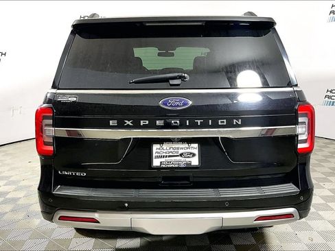Used 2024 Ford Expedition Limited AWD/4WD image 4