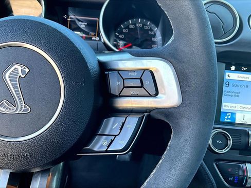 Used 2016 Ford Mustang Shelby GT350 w/ Technology Package image 24