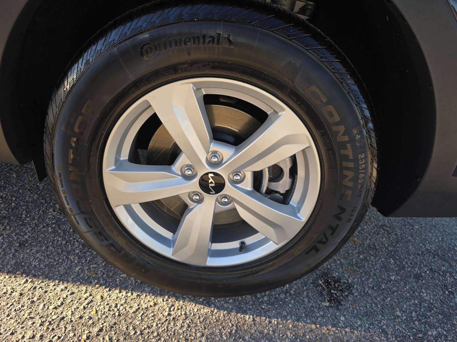 Used 2026 Kia Sorento LX FWD image 31