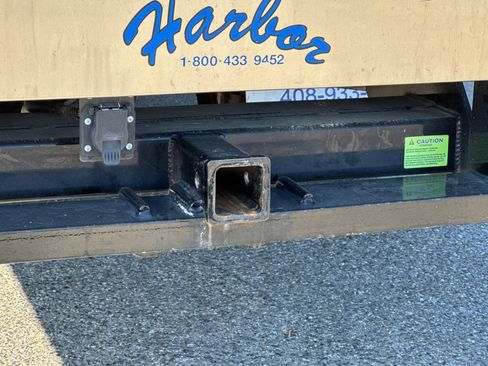 Used 2022 Ford F550 2WD Regular Cab Super Duty image 25