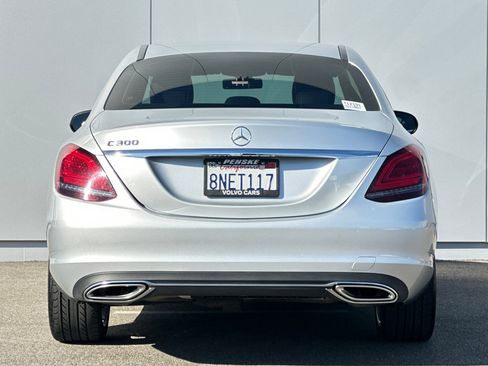 Used 2020 Mercedes-Benz C 300 Sedan image 4