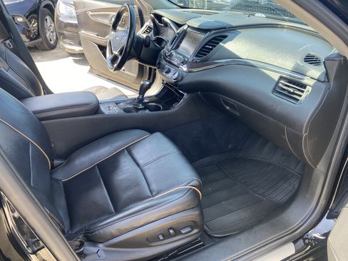 Used 2017 Chevrolet Impala Premier FWD image 21