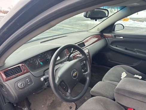 Used 2009 Chevrolet Impala LT image 14