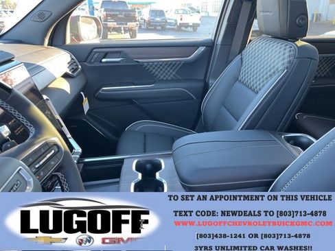 New 2026 GMC Acadia Denali w/ Super Cruise Package image 10