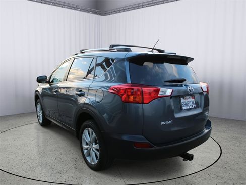 Used 2014 Toyota RAV4 Limited image 6