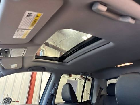 Certified 2023 Honda Ridgeline RTL image 32