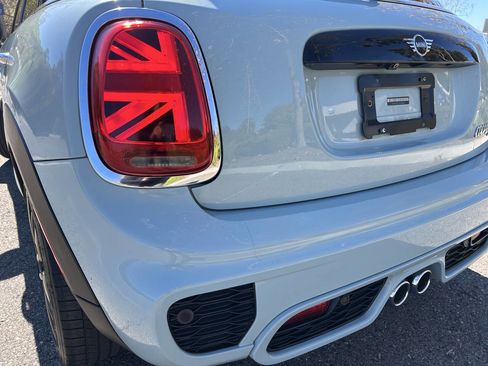 Used 2019 MINI Cooper S image 19