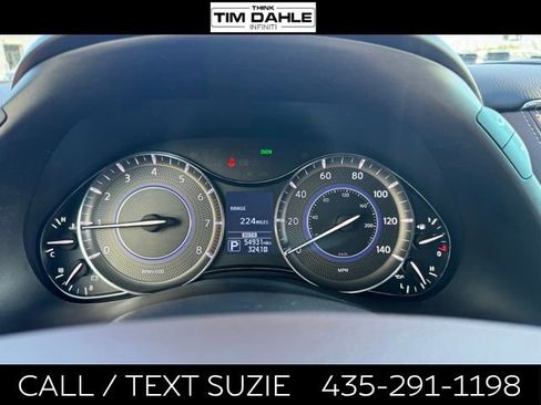 Used 2017 INFINITI QX80 Limited AWD/4WD image 3