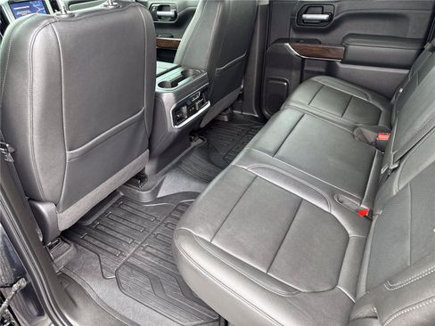 Used 2021 GMC Sierra 1500 SLT w/ SLT Convenience Package AWD/4WD image 31