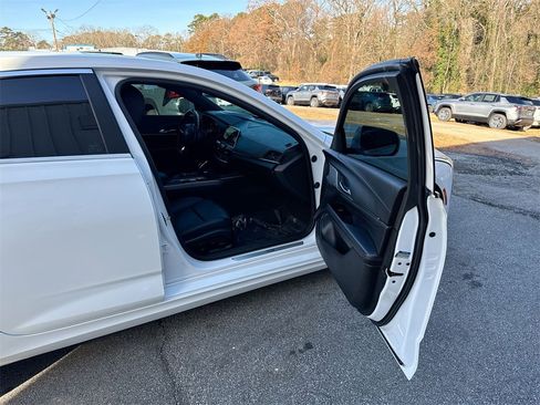 Used 2021 Cadillac CT4 Premium Luxury image 31