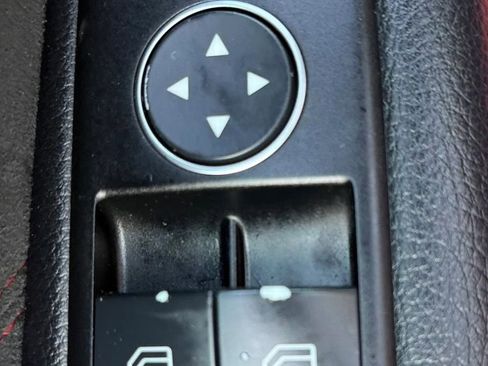 Used 2014 Mercedes-Benz C 250 Coupe image 22