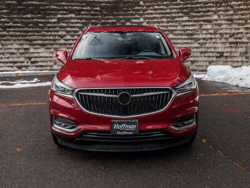 Used 2021 Buick Enclave Essence w/ Sound and Sites Package image 3