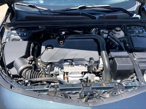 Used 2021 Chevrolet Malibu LT FWD image 30