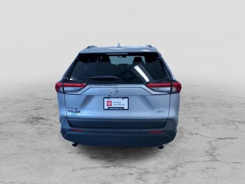 Certified 2025 Toyota RAV4 LE AWD/4WD image 8