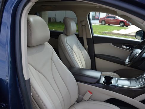 Used 2017 Lincoln MKX Reserve w/ Lincoln MKX Climate Package image 35