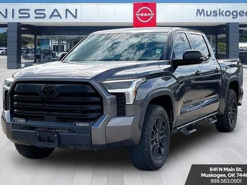 Used 2023 Toyota Tundra SR5 w/ SR5 Convenience Package AWD/4WD image 3