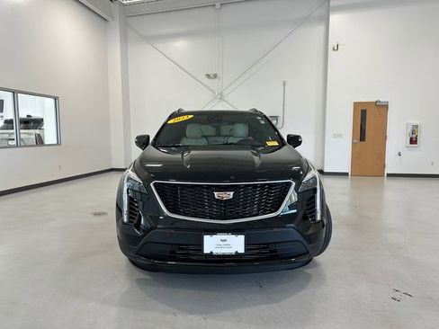 Used 2023 Cadillac XT4 Sport image 3